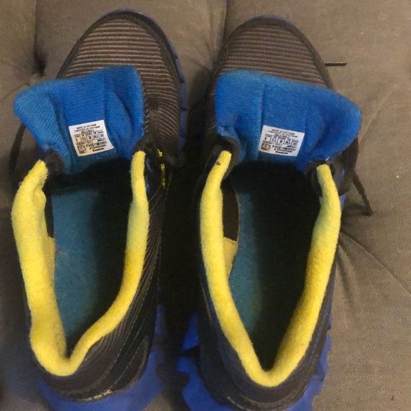 Men’s zig tech Reebok shoes - Picture 3 of 3